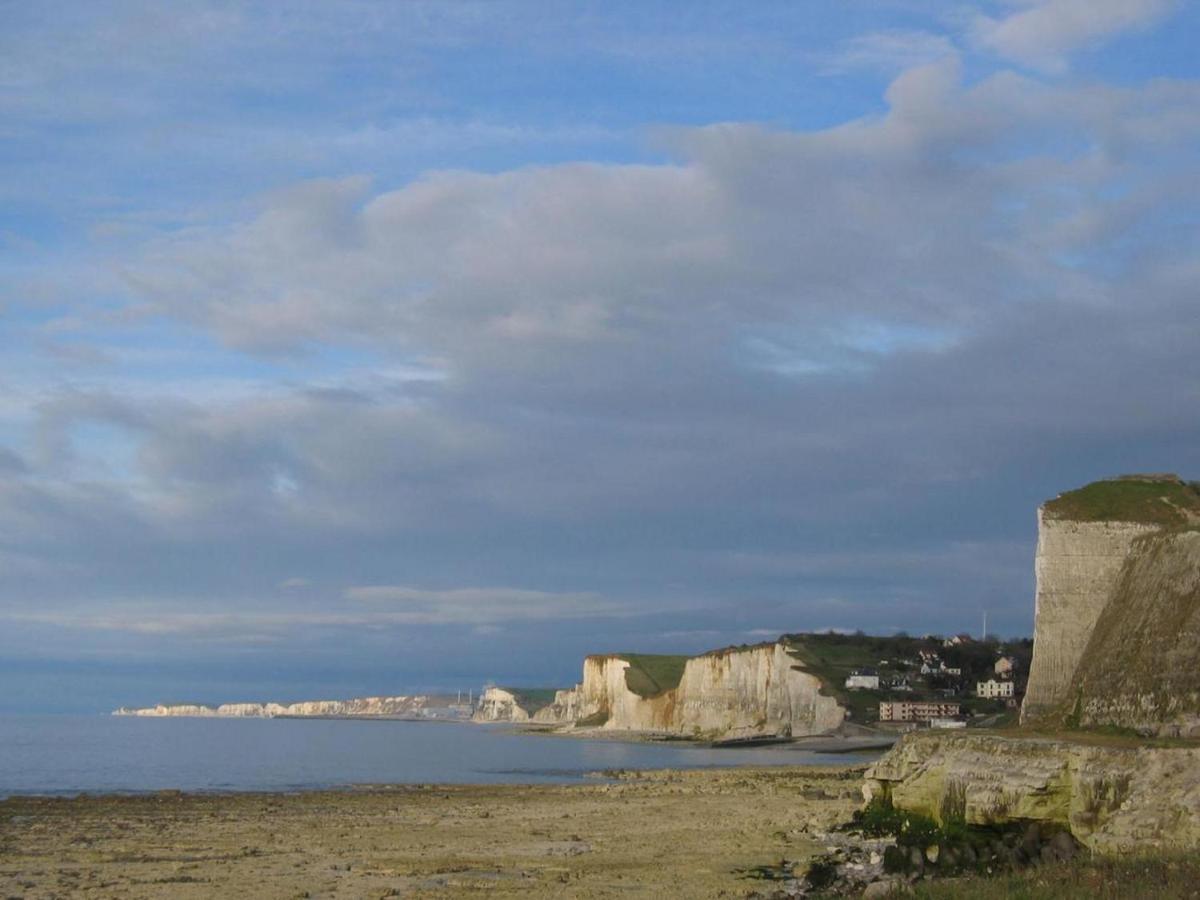 Villa Contre Vents Et Marees Mesnil-Val-Plage Exterior foto